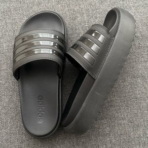Adidas Adilette Platform Slide
